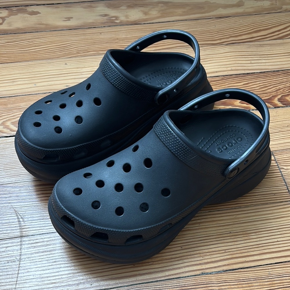 Crocs Bae Platform Clogs Black